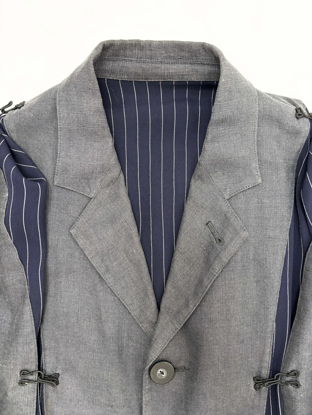 Jean Paul Gaultier ストライプスーツ 48 グレービンテージ Jean Paul Gaultier S/S 1994 hook and eye jacket — JAMES VELORIA